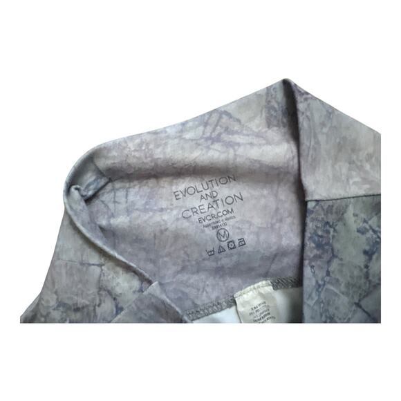 EVOLUTION AND CREATION Womens Size Medium Fits Small Cropped Yoga Leggings Pants - Picture 5 of 5